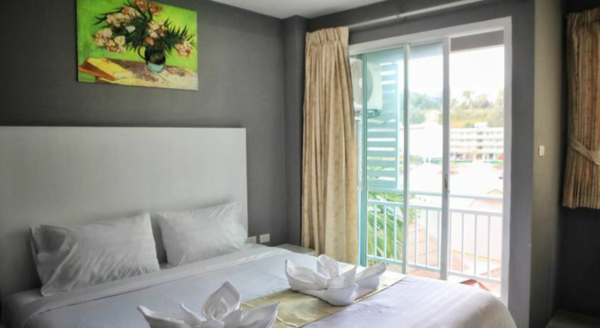 Guan Chao Yin Hotel Patong Ngoại thất bức ảnh